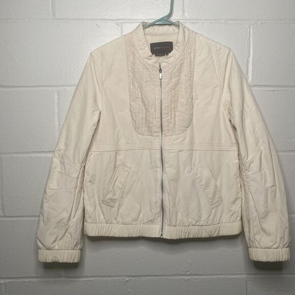 BCBG MAXAZRIA Beige Pleated Jacket Womens Size Medium Full Zip Pockets - Picture 2 of 13